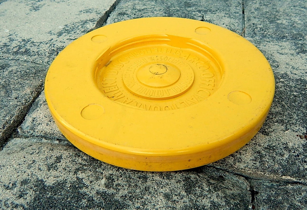 2X ARCO Official Tournament SHUFFLEBOARD Yellow Disc Replacement eBay