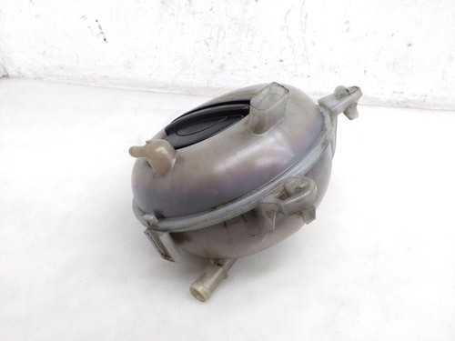 VW PASSAT B8 3G2 Ausgleichsbehälter 5Q0121407G 1.97 Diesel 110kw 2016 31654090