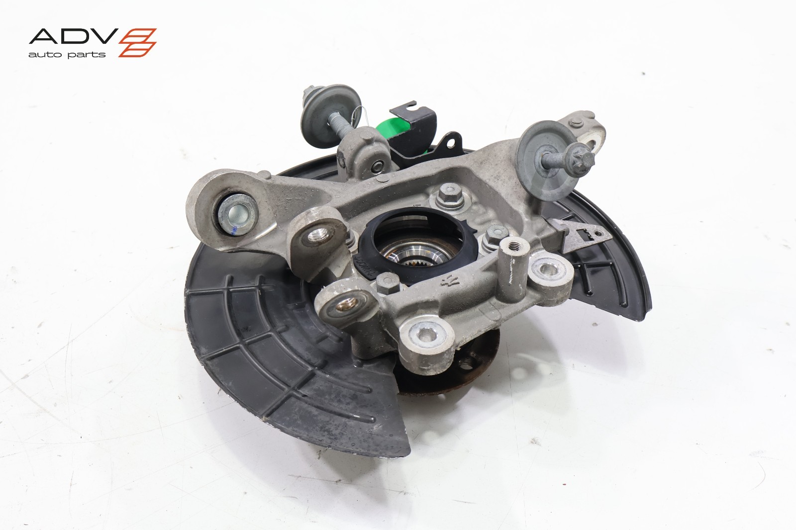 2017 - 2020 MASERATI GHIBLI REAR RIGHT PASSENGER SIDE SPINDLE KNUCKLE HUB OEM