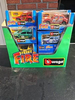 1:43 Bburago Street Fire Display 24 Stück 
