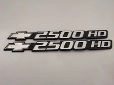 2001-2007 CHEVROLET 2500 HD DOOR EMBLEMS (2)