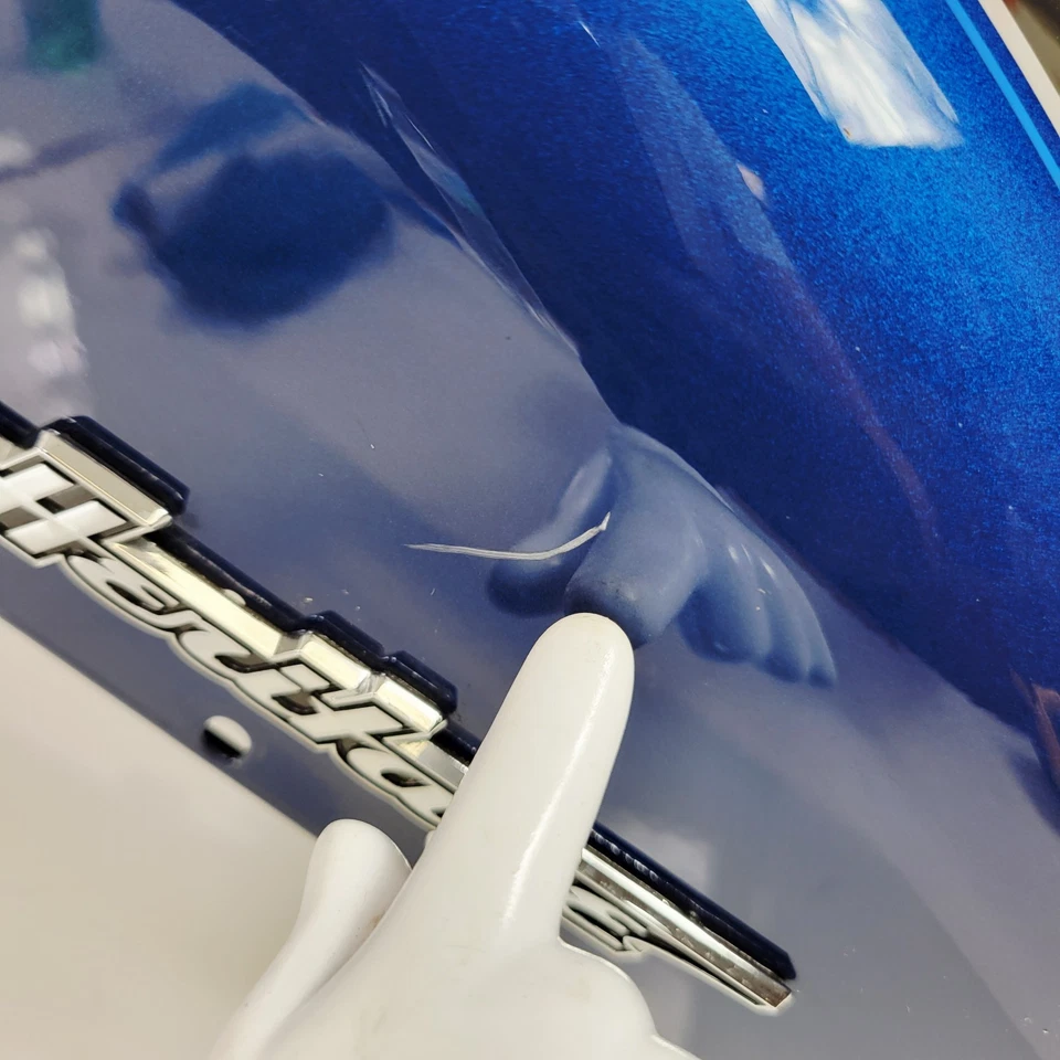 Harley-Davidson Softail Heritage Classic Reef 2022 guardabarros delantero azul vivo negro Foto 3 de 4