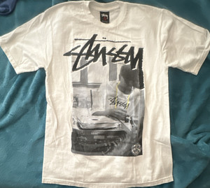 J DILLA × STUSSY(白） フィギュア 2体セット J DILLA × STUSSY(白） フィギュア 2体セット 【公式通販】