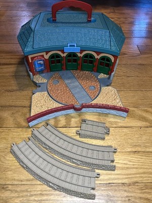 Thomas & Friends Take Along Take N Play TIDMOUTH SHEDS SET Roundhouse W Track