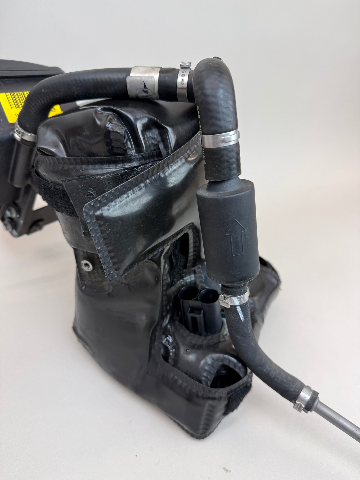McLaren MP4-12C 2016-2021 Evap canister