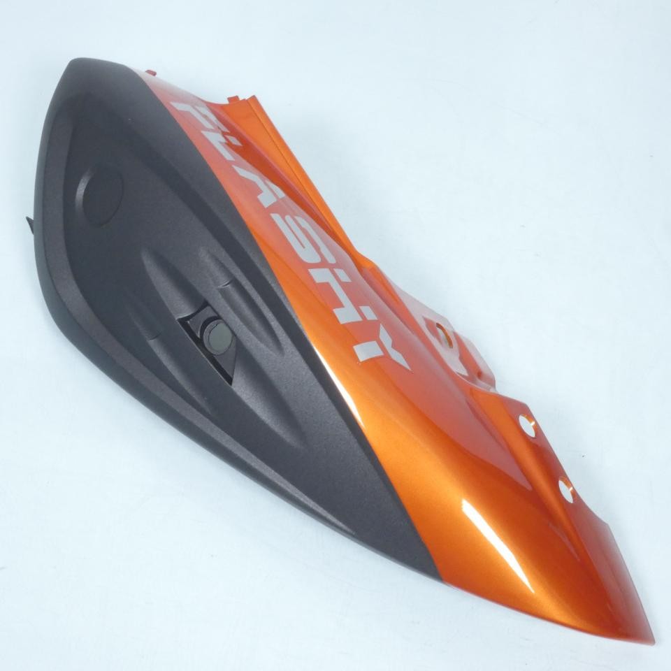 Coque arrière gauche origine contre carénage cassé scooter 50