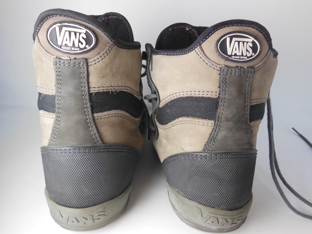 Vans Lemming Snow Boarding Boots Men\'s Size 5 , insulated snow boots preowned Found my first pair of boots. Vans lemming main image 3