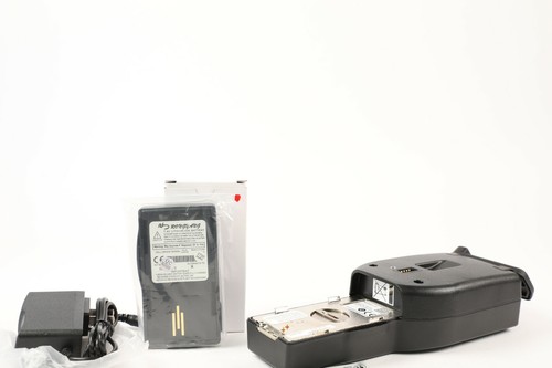 Motorola KVL3000 plus Keyloader KVL 3000+ z 5 algami / 2 trybami i Astro25 z pokrywą - Zdjęcie 2 z 8