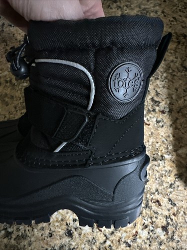 New Totes Taelor Toddler Boys Waterproof Winter Boots Black Silver 6T - Picture 4 of 8