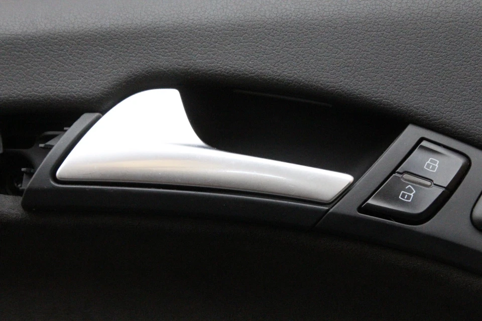 AUDI A5 S5 2008-2016 PANEL PUERTA CONDUCTOR DELANTERO IZQUIERDO ALCANTARA OEM #58 Foto 2 de 4