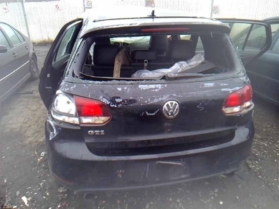 Medidor de flujo de aire de inyección de combustible usado se adapta a: Volkswagen Golf GTI 2013 2,0 L gasolina Foto 4 de 4