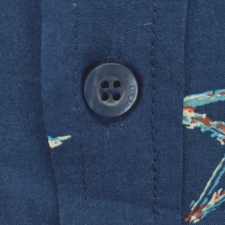 Lularoe Shirt Mens 2XL Blue Patriotic Stars Short Sleeve Button-Up - Image 4 of 4