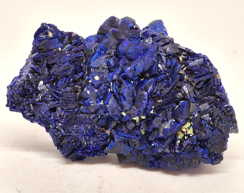 Azurite crystal cluster 242 grams 9 cm across - Picture 2 of 7