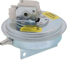 Carrier Pressure Switch - HK06NB065
