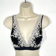 NWT Wacoal Women's 38 Embrace Lace Soft Cup Wireless Bra 852191 Black