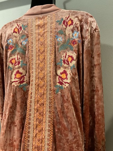 Andree By: Unit Embroidered Floral Blush Pink Crushed Velvet Boho Open Jacket 1X - Picture 7 of 12