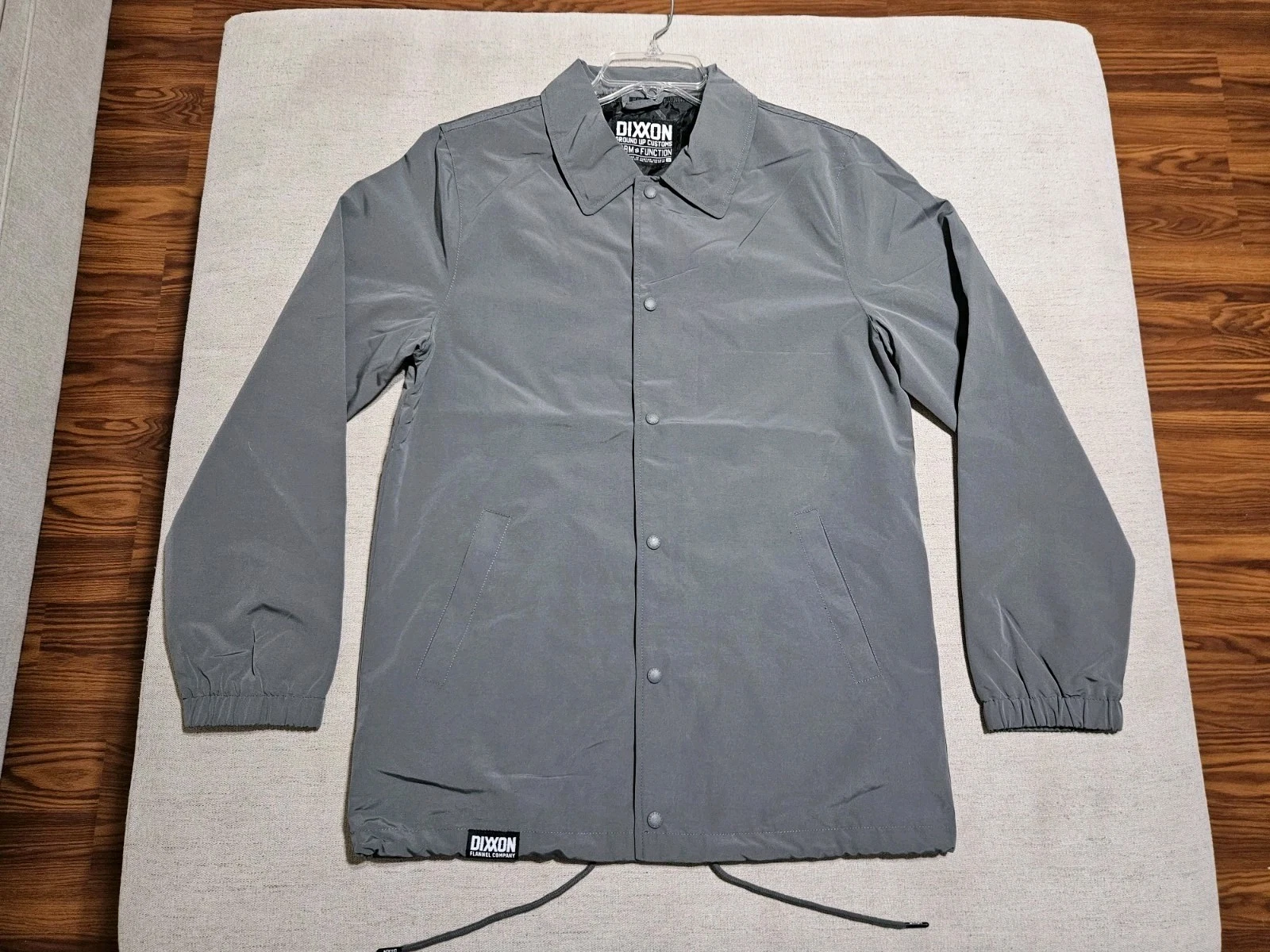 Dixxon Flannel Co Jacket Mens Medium Gray Grounds Up Customs Coaches Windbreaker