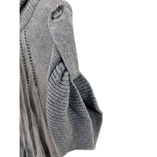 BCBGMaxazria Roll Tab Sleeve Sweater Pullover EUC Women's Size S - Picture 8 of 12