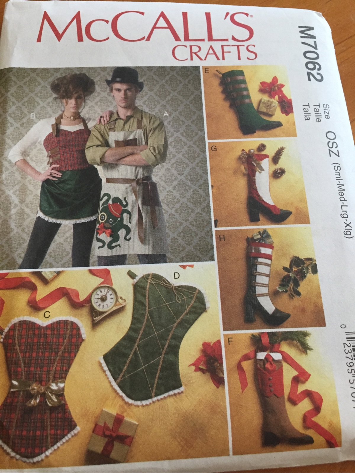 McCall’s M7062 craft sewing patterns Christmas Stocking Pattern | eBay