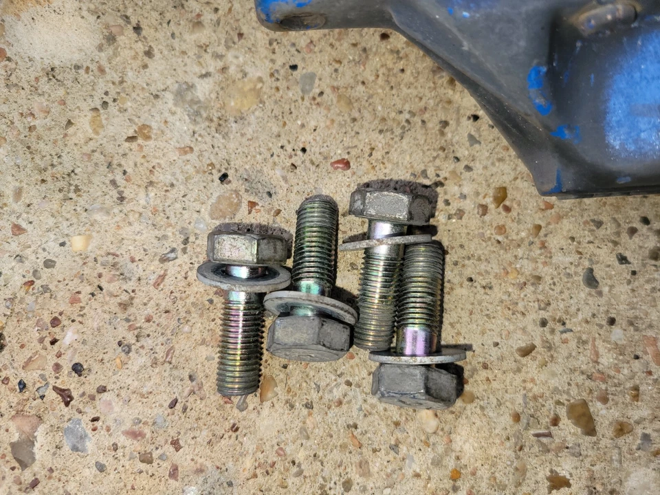 Juego de pinzas de freno traseras izquierda derecha Nissan 300ZX Z32 1990 A 1996 OEM 26mm Foto 2 de 4