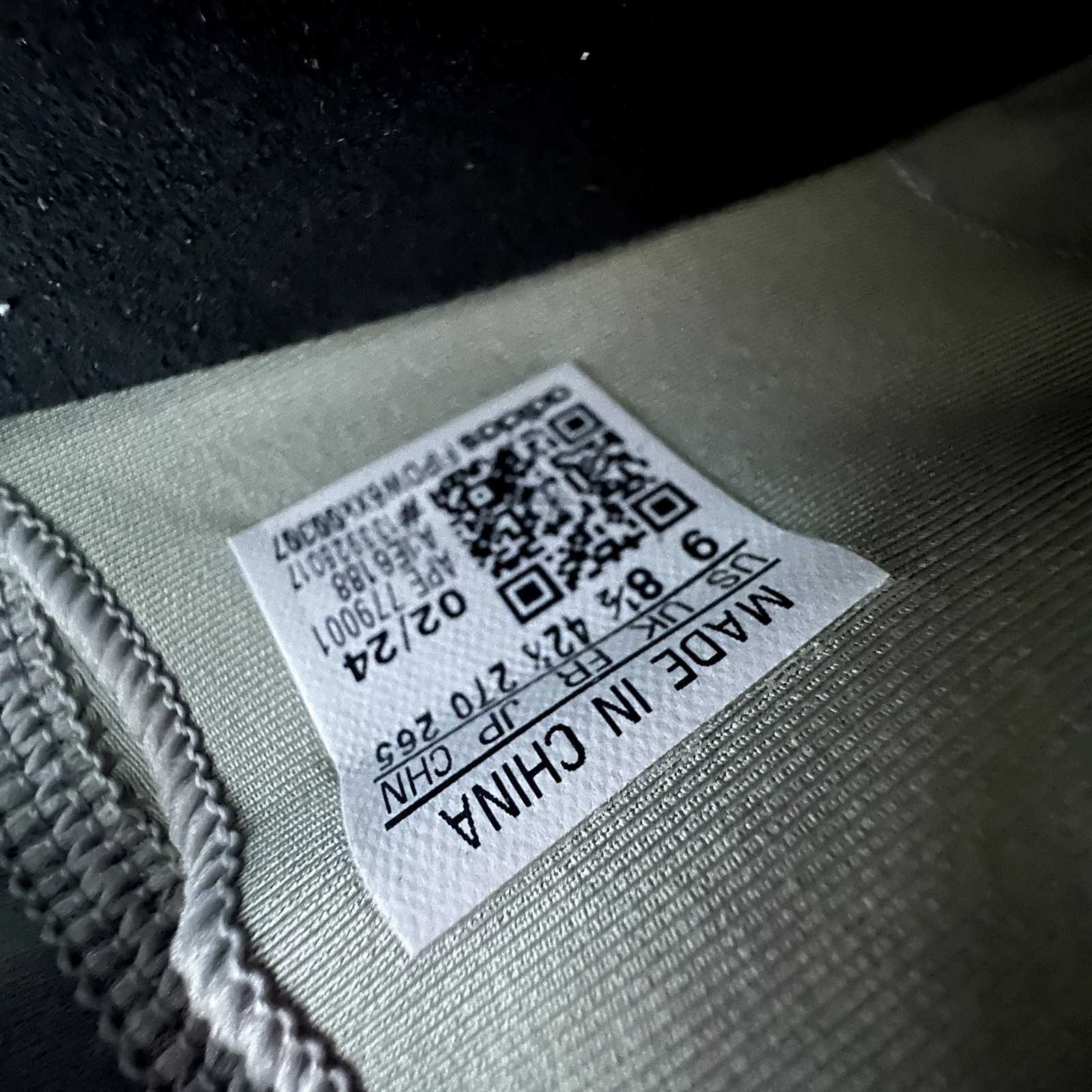 Fear of God Athletics x Adidas Men's 9 Sesame Carbon Basketball Shoes IE6188 thumbnail 8