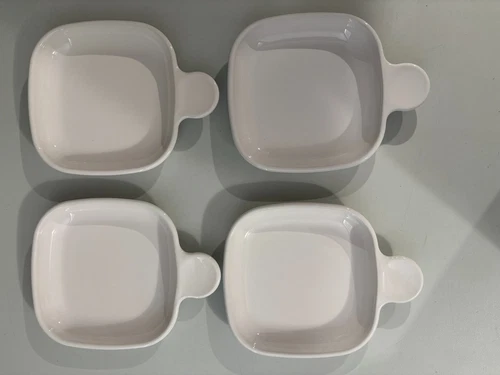 Corning Ware "Snack It" P-185-B Set of 4 White 6 5/8" Snack Sandwich Plates EUC