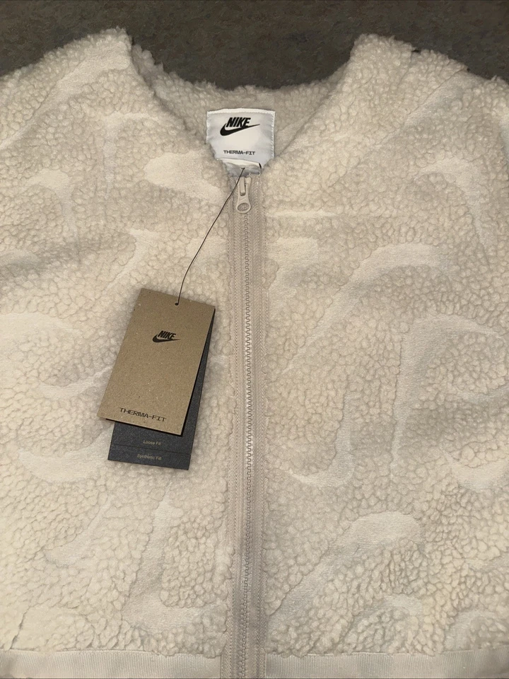 NUEVO CON ETIQUETAS Nike Mujer Calce Suelto Pila Alta Chaqueta Sherpa Polar Talla S Blanca ¡OFERTA $180!! Foto 3 de 4