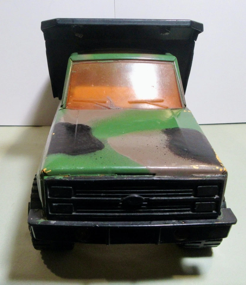 Tonka  Pressed Steel  Dump Truck  # 51070 For Restoration - Image 2 of 4