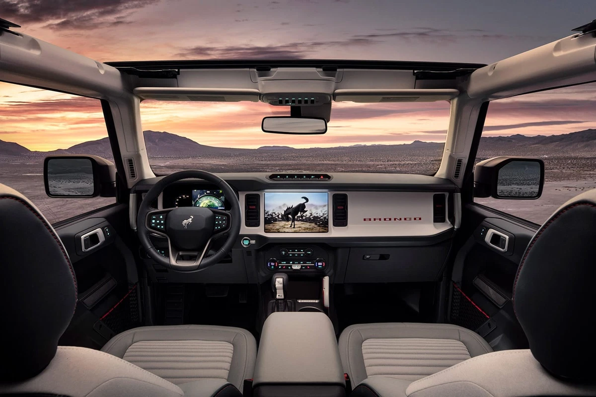 2021 Ford Bronco Interior