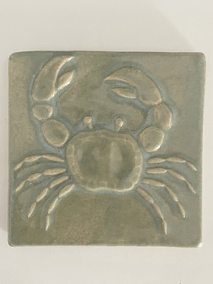 HANDMADE 4  X 4  EMU CELADON GLAZED CRAB CERAMIC TILE ~ KENT, OHIO