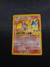 Charizard 4/102 Celebrazioni 25° Anniversario: Collezione Classica Holo