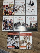 Modern Family : Seasons One Thru Eight