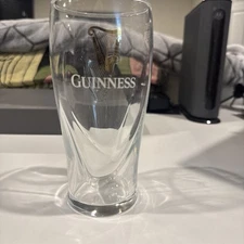 Guinness Draught Tulip Pint Beer Glass Embossed Harp Dublin Brewery Man Cave Bar