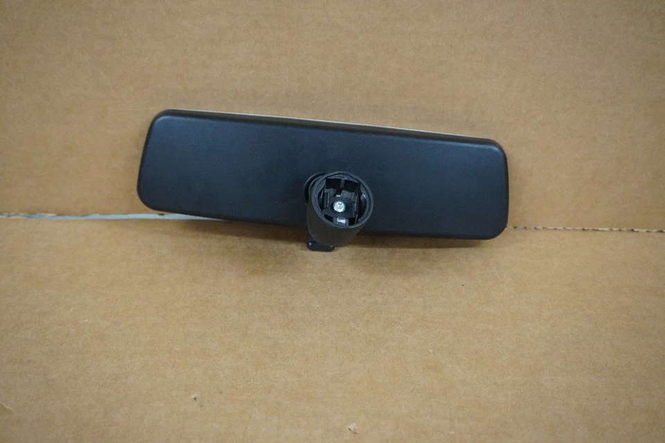 09 10 11 12 13 14 15 16 17 Volkswagen Tiguan Interior Rear View Mirror E1021065 - Image 2 of 4