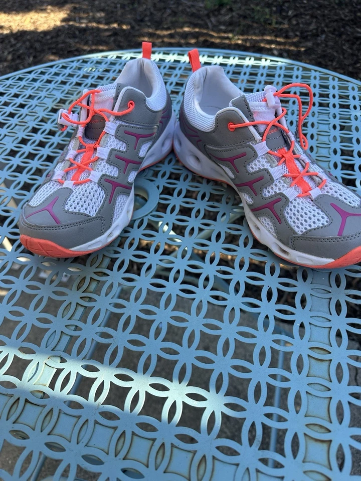 Speedo Women’s Shoes Size 8 - Image 2 of 4