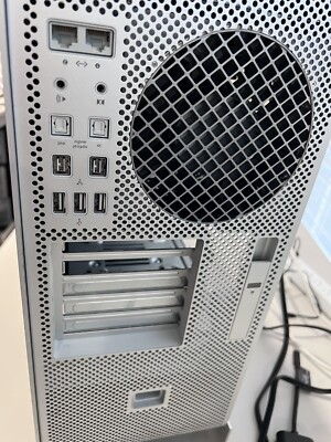 Apple Mac Pro 5,1 2010 Xeon 2.66GHz CX 8GB No HDD and Caddy