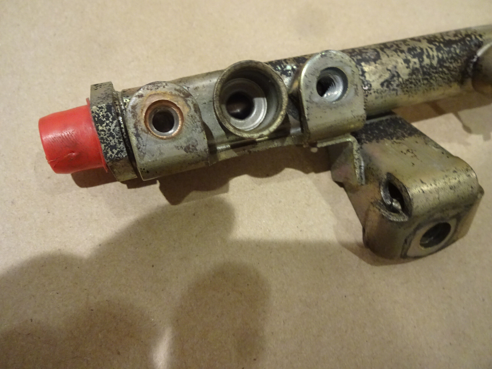 Ferrari 355 - LH Fuel Injector Tube - P/N 171797