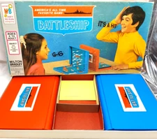 Battleship Milton Bradley Co. 1971 for 2 Players 8+ Fair Condition Strategy Game