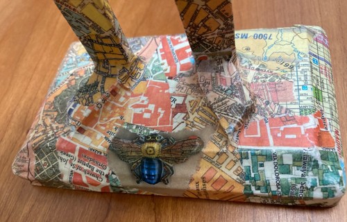 paper mache map Bee Hive Girl doll sculpture - Picture 6 of 11