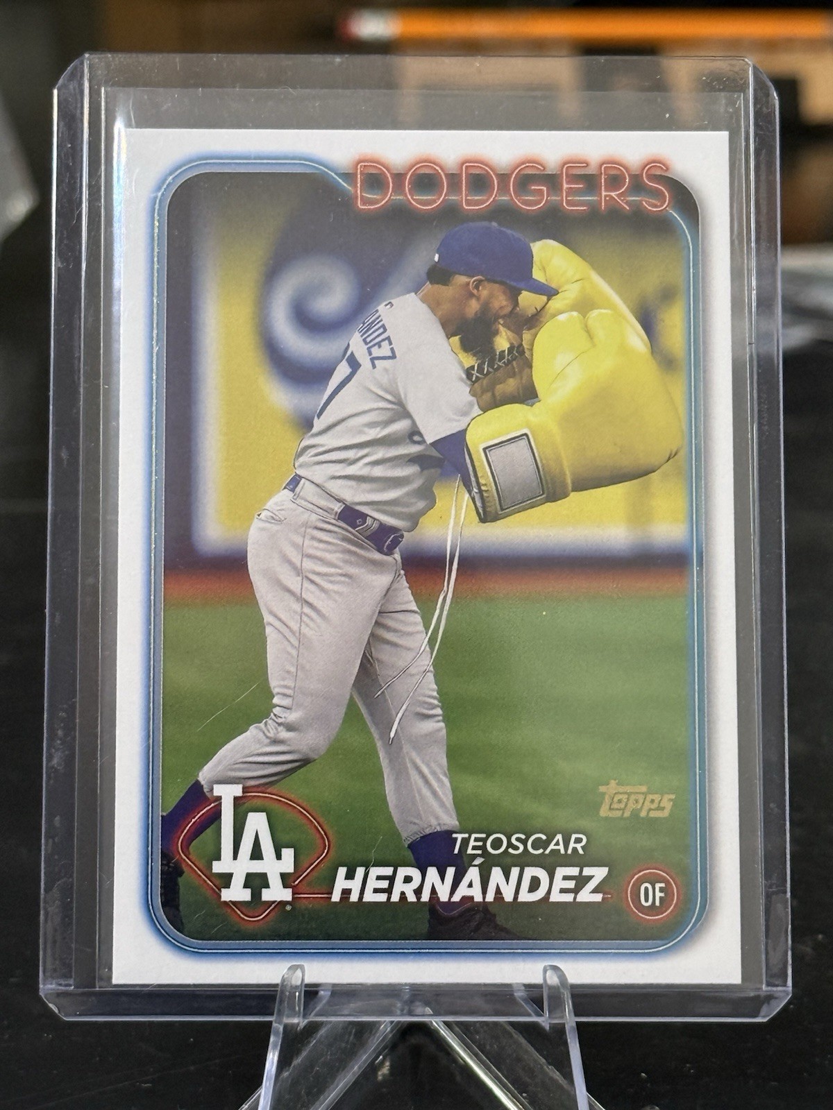 2024 Topps Series 2 - Teoscar Hernandez - Golden Mirror Image Variation #619