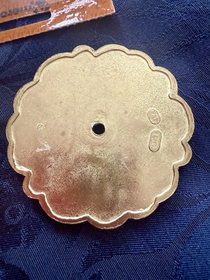 11 Amerock New Old Stock Provencial Cabinet Knob Backplates - Image 3 of 4