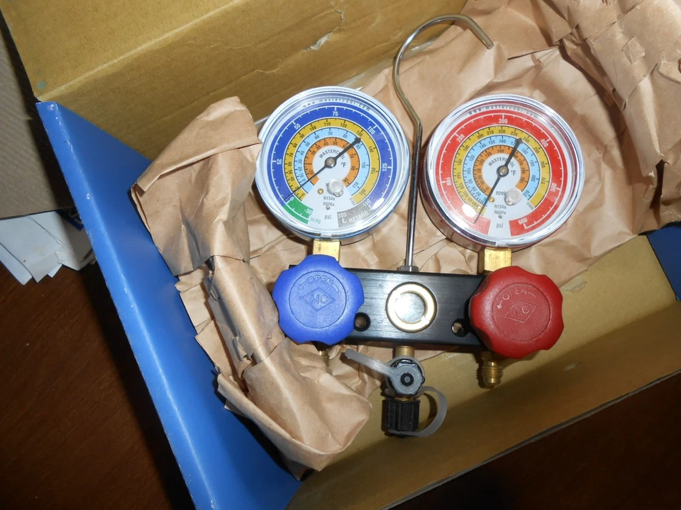 CONJUNTO MAINFOLD MASTERCOOL NOVO NA CAIXA - Imagem 4 de 4