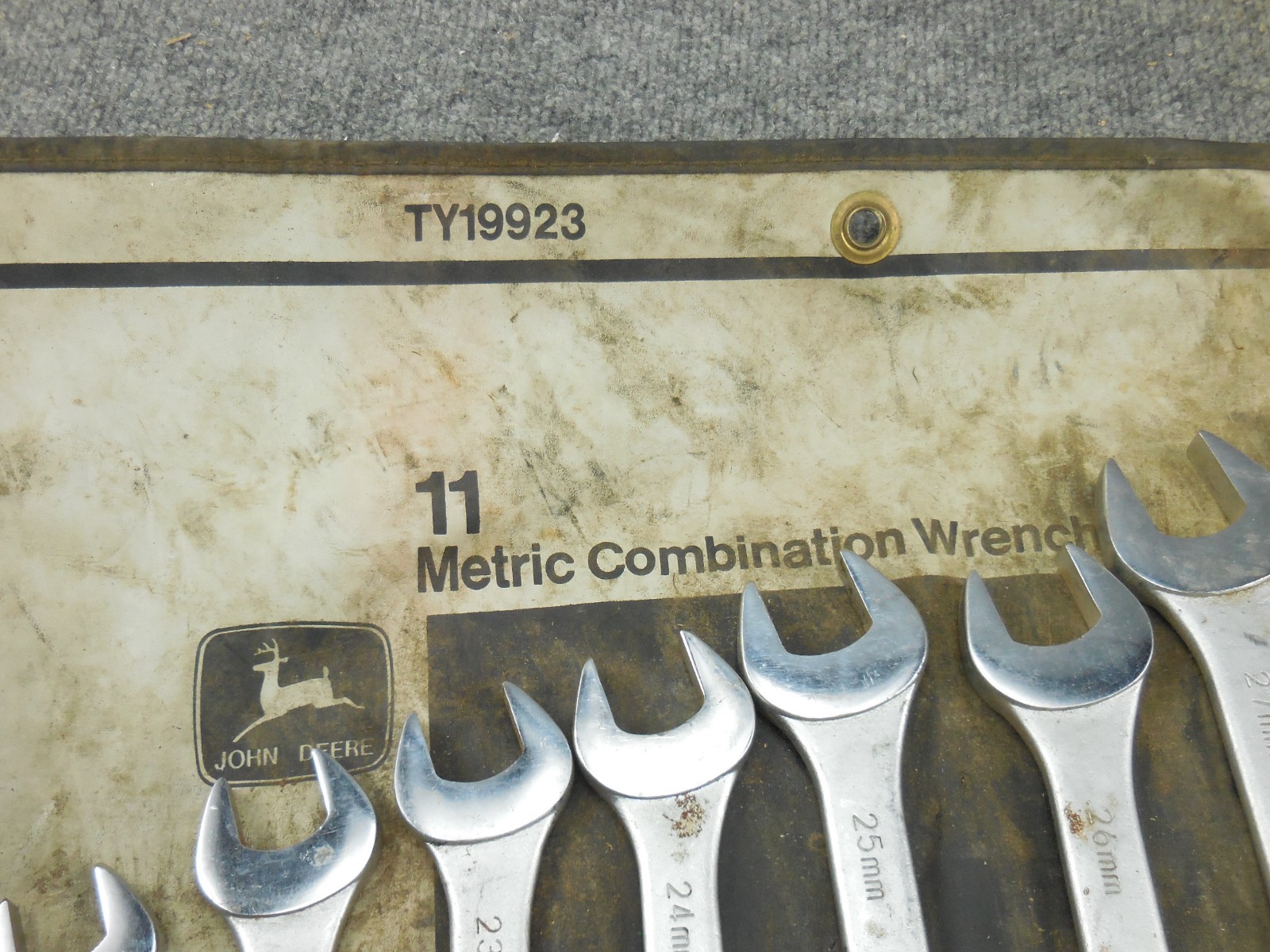 Vintage John Deere TY19923 Metric Wrench Set 20 21 22 23 24 25 26 27 28 30 32 MM