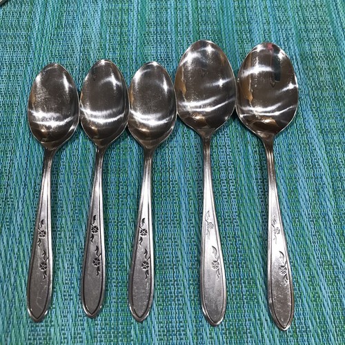 14 Pcs Imperial FLOWER DANCE Teaspoons Soup Spoons Salad & Dinner Forks Knives - Picture 5 of 7