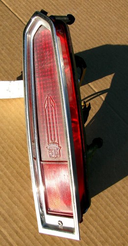 1978 CADILLAC ElDorado TAIL LIGHT ASSEMBLY 5968334 | eBay