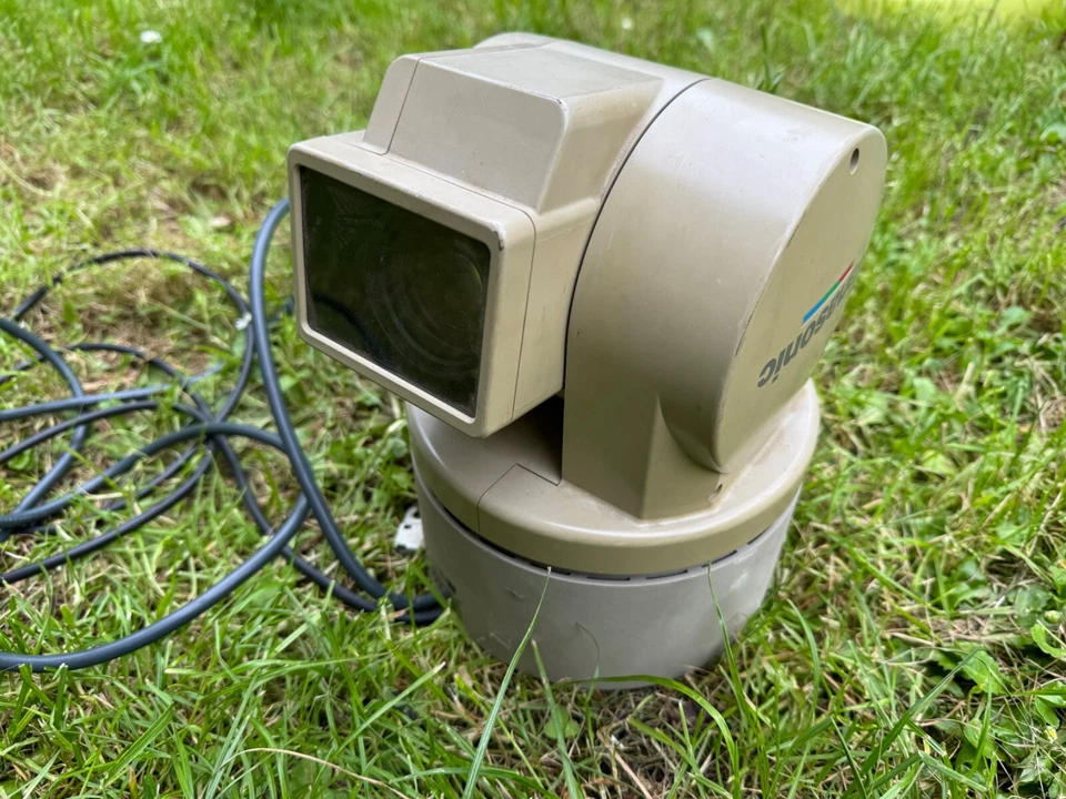 Panasonic Combination Camera WV-CS300/G 52B09113 POWER 230V AC 50HZ Japan made 2 - Image 2 of 4