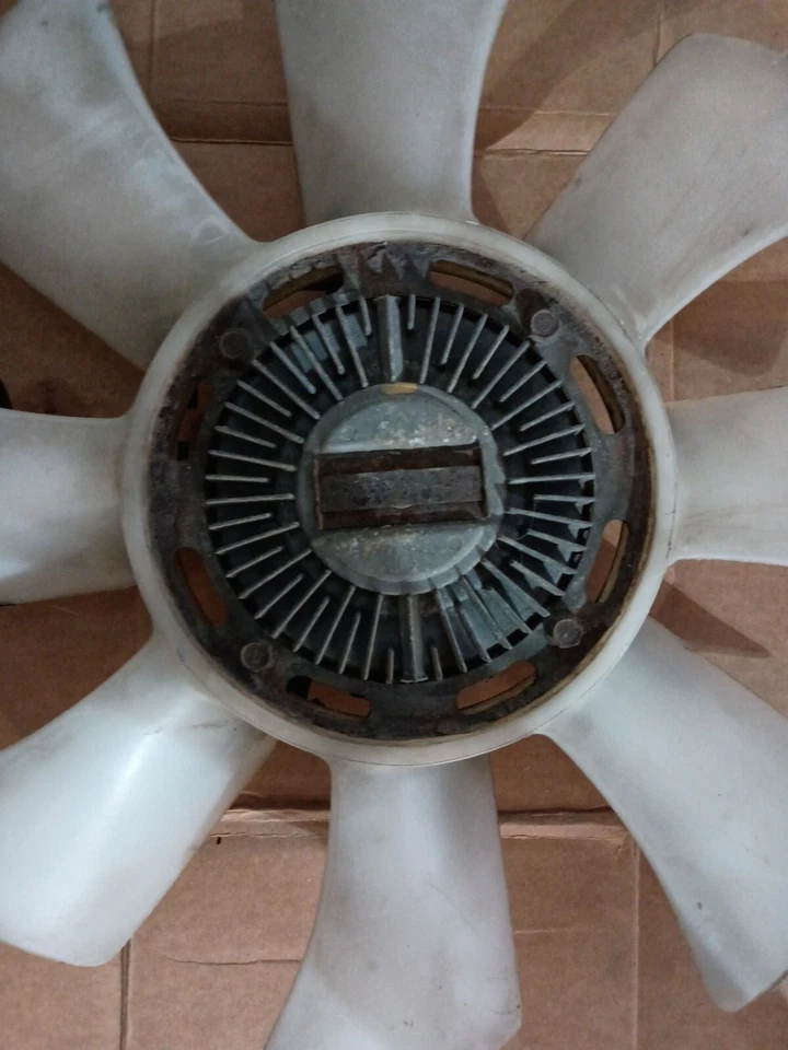 Ventilador de embrague Mitsubishi Montero Gen 1 1989-1991 y Dodge Raider V6 Foto 2 de 4