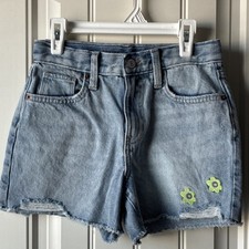 Old Navy Girl  s Blue Denim Cut Off Shorts Floral Embroidered size 12 3  inseam