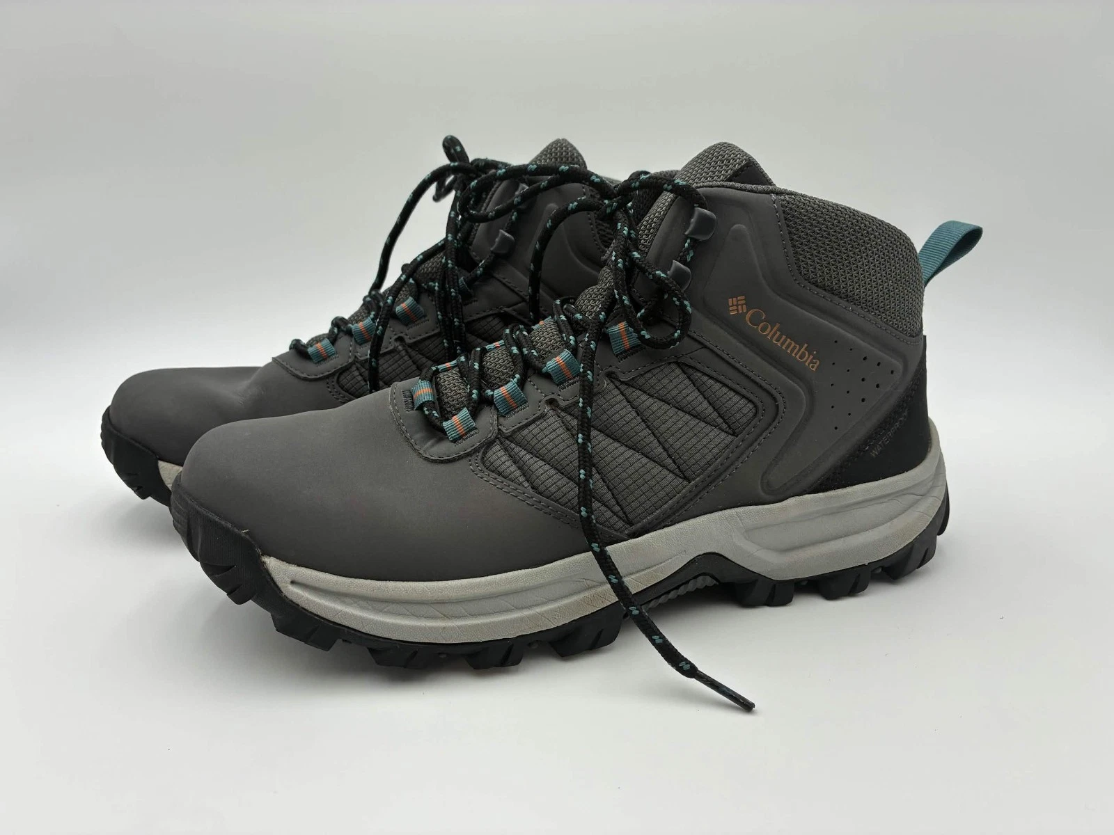 Columbia Mens Hiking Boots Gray Size 10 BM7619-089