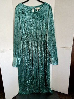 On 34th 2X Women's Green Dark Forest Cruch Velvet Midi Dress $16.99 NWT